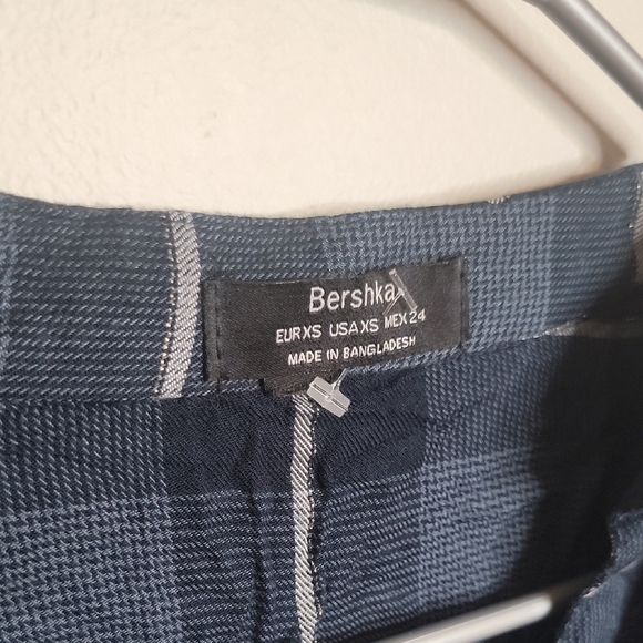 Blue and White High-Low Buttoned Dress with Mandarin Collar Bershka - Picture 2 of 4